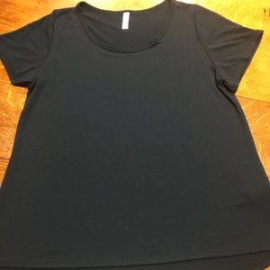 LuLaRoe classic T